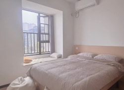 独栋·湖北交投-泊寓 花山河店 【开业特惠】阳光单间 朝南采光好 独立卫生间 1000出头就能租到啦！ 1室1厅_交投华园租房