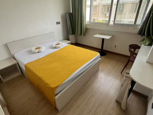 合租·莲花新村五区 3居室 南卧