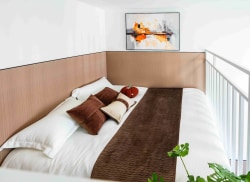 独栋·冠寓 珠海北站店 【原木风复式房】 装修1年半新公寓 珠海北站旁 免费健身房 拎包入住  大窗地窗 押一付一 开间_天地源上唐府租房