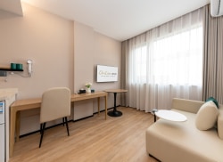 独栋·源悦里青年公寓酒店 国贸 旗峰公园旁的一房一厅 地铁口配置齐全可以养猫 1室1厅_美居中心装修材料城租房