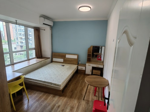 合租·朗诗未来家 5居室 南卧