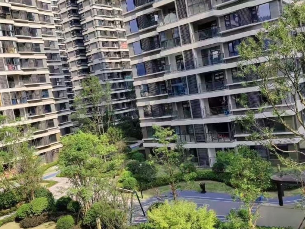 大学城地铁站店