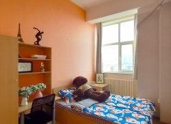 独栋·泊寓 珠海路店 特惠 非中介 地铁房 独立大型商圈 阳光独立一室 开间_珠海西路246号租房