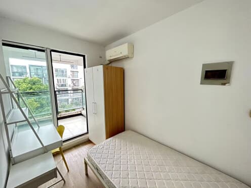 合租·翠屏湾花园城 4居室 北卧