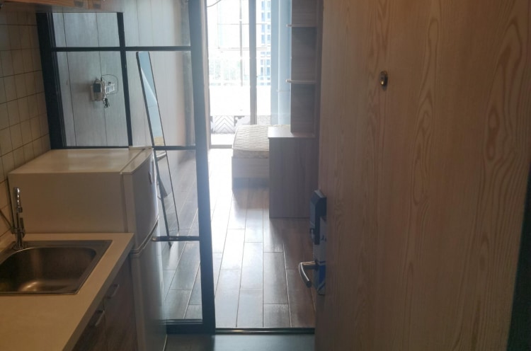 近三号地铁双阳台一室一厅，