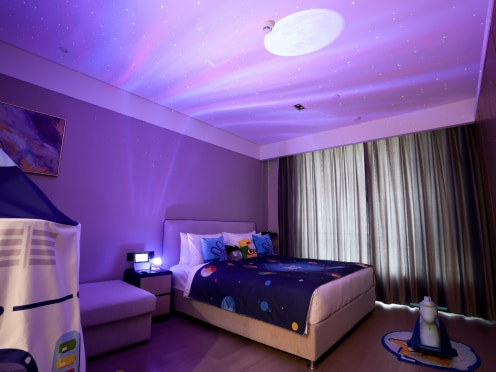 独栋·壹棠服务公寓 壹棠服务公寓 星际迷航主题豪华亲子公寓全景落地窗配儿童活动区 1室1厅