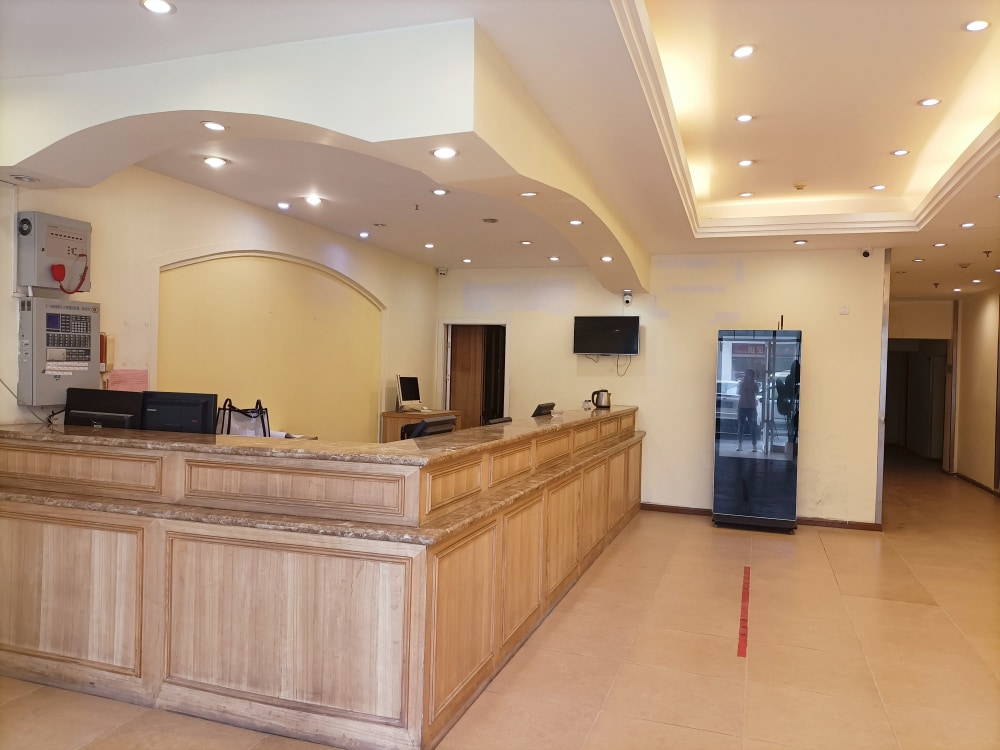 黄鹤楼地铁站店