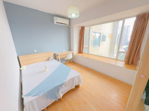 合租·保利锦湖林语南区 4居室 南卧