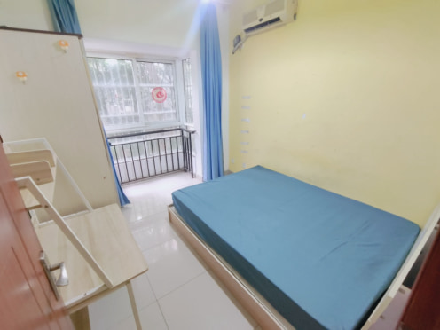 合租·和贵久居福 4居室 南卧