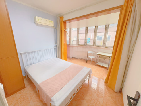 合租·皇城公寓 4居室 南卧