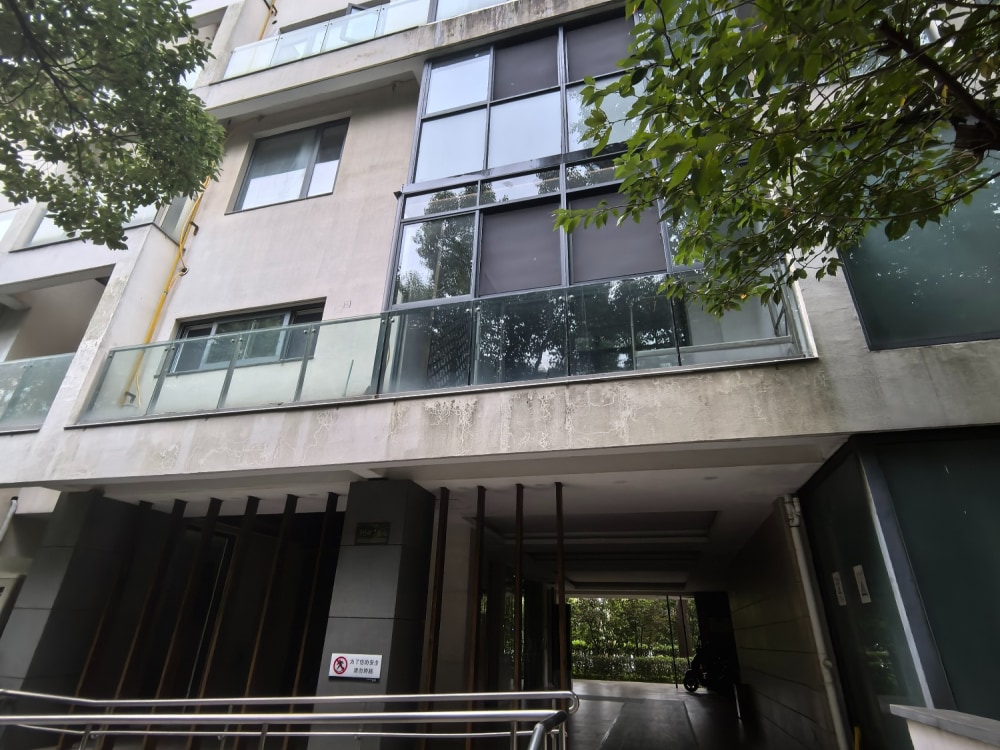 中粮逸庭店