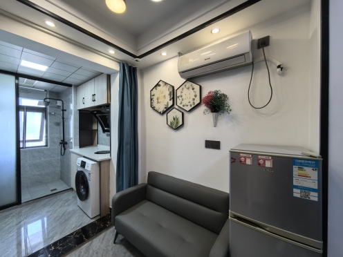 独栋·小清新公寓 雅戈尔未来城店 精装修、独厨独卫、拎包入住、超温馨 开间