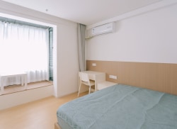 独栋·YOU+国际青年社区-无锡社区 YOU+国际青年社区·解放东路社区 长租特惠/地铁附近/押一付一/0中介费 1室1厅_解放东路租房