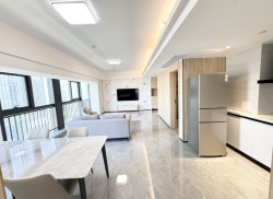 独栋·世纪财富公馆 世纪财富中心B座店 东海海景大一房公寓 /全景落地窗 智能家居 独立卫浴，精装拎包入住 1室1厅_世纪财富中心租房