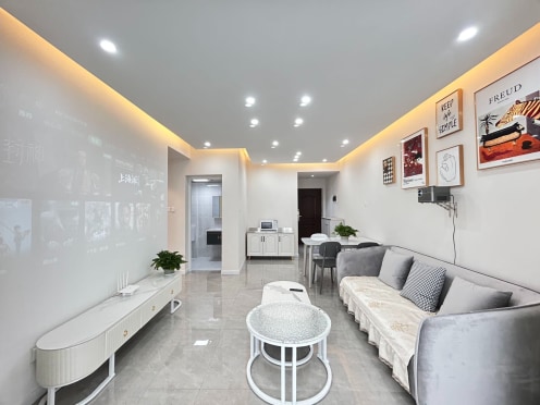 独栋·合驻房产 红豆华庭 0服务费 红豆华庭全屋地砖套二 地铁1号线 红星美凯龙 2室1厅