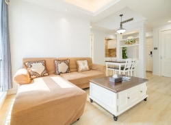 独栋·锦冠天成 锦冠天成店 东港【锦冠天成】只长租 地铁口 可以养宠物 2室1厅_锦冠天成租房