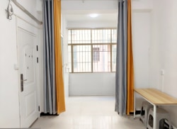 独栋·林田公寓 万象城店 第五大道达芬奇对面单间带阳台格力空调一级能效 开间_苑田新村租房