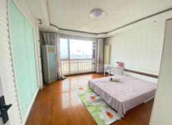 合租·海信金色慧谷 5居室 南卧_海信金色慧谷租房