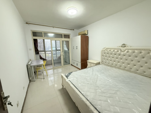 合租·草山岭 4居室 南卧