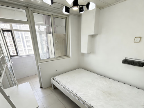 合租·草山岭 5居室 北卧