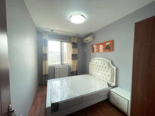 合租·东城逸家逸俊园 5居室 东南卧