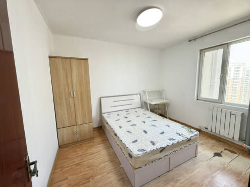 合租·贤文花园南区新区 6居室 北卧