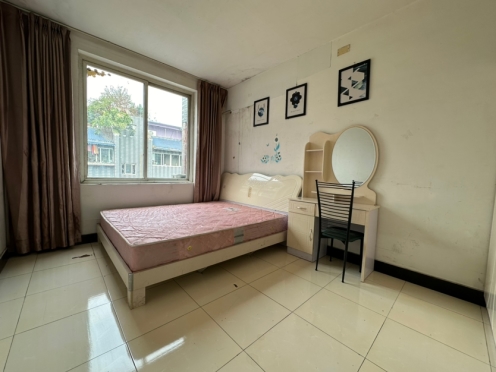 合租·芙蓉宅院 4居室 南卧