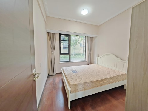 合租·花样年江山城 4居室 南卧