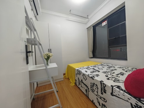 合租·金沙湖畔 4居室 东卧