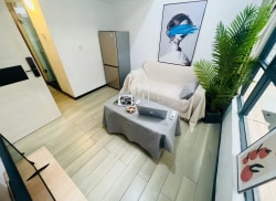 独栋·厦门思寓 格林城堡 【直租特惠 免中介】地铁口50米 BRT100米 中庭复式（特惠房） 1室1厅_摩寓格林城堡租房