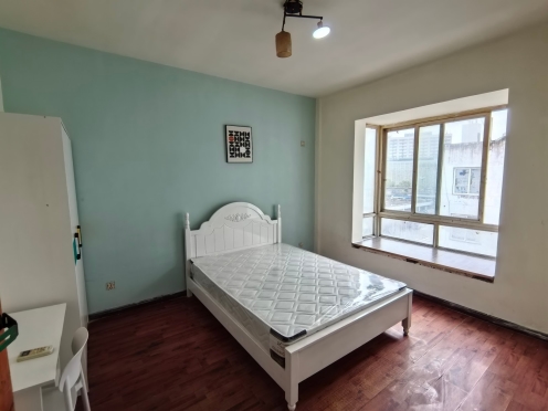 合租·三九佛兰二期 4居室