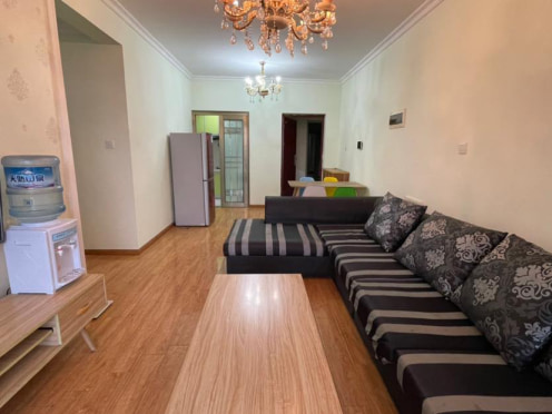 独栋·窝边公寓 地铁首座 无中介，师范学院旁，万盛地铁口，可月付 3室1厅