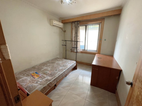 合租·胜利新村16号 4居室