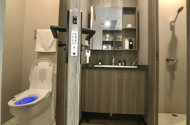 抖音B站房补内,近五角场,月付可停车,地铁口