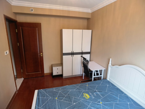 合租·恒大天府半岛4期 5居室 西南卧