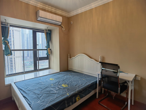 合租·恒大天府半岛4期 5居室 西南卧