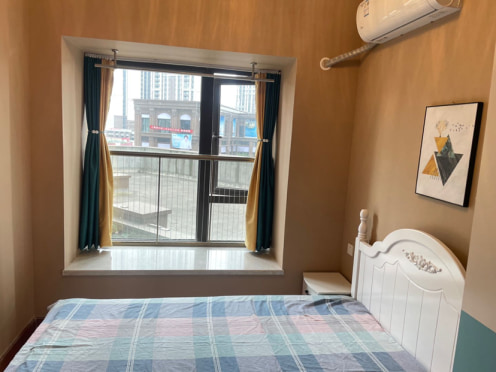 合租·恒大天府半岛4期 5居室 西南卧