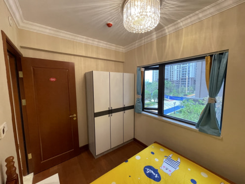 合租·天府半岛七期 4居室 南卧