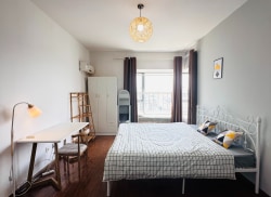 独栋·拾居公寓 万达星城西区店 万达华府直租·单间独卫阳光房，江景 开间_万达星城西区租房