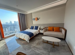 独栋·尔家公寓 食科园店 超大落地窗阳光房/近火车站天鹏/公寓直租/可短租/家电齐全/免费停车/B户型 1室1厅_通江大道898号租房