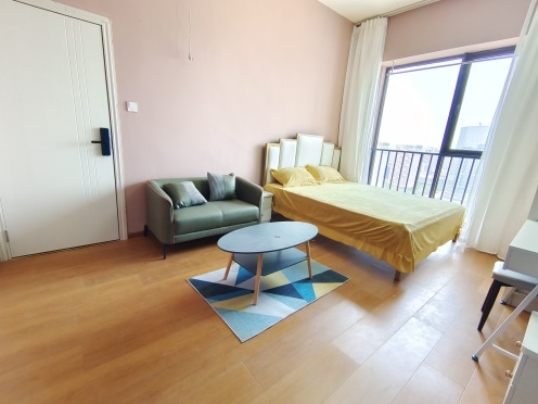 合租·滨江天樾 5居室 南卧