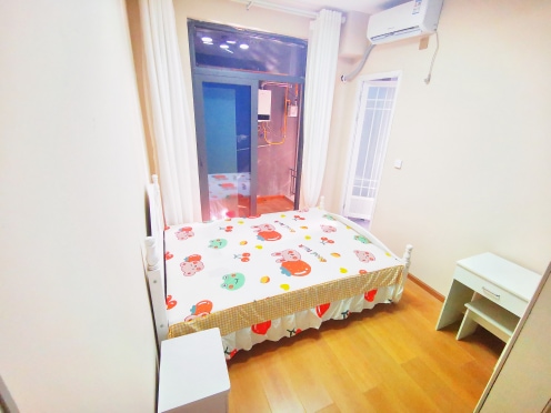 合租·滨江天樾 5居室 南卧