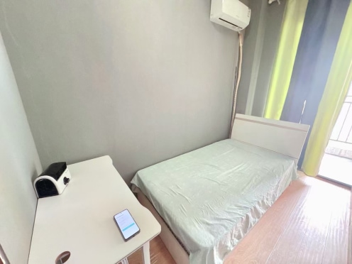 合租·朗基天香 5居室 南卧