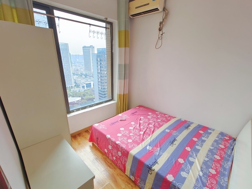 合租·朗基天香 5居室 南卧