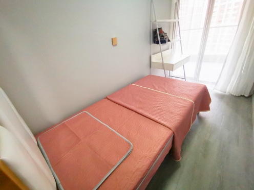 合租·中德英伦联邦B区 5居室 南卧