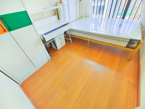 合租·滨江天樾 5居室 南卧