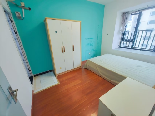 合租·雅颂居二期 5居室 南卧