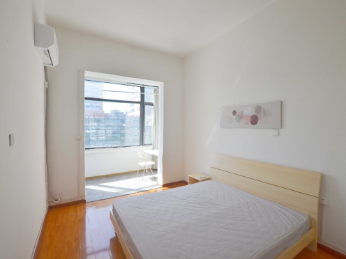 独栋·果果青年公寓 人民南路三段15号店 0中介费 地铁1号线华西坝站 华西口腔医院对面 3室1厅