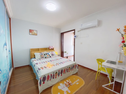 合租·星典时代 4居室 南卧