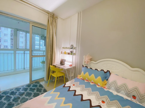 合租·星典时代 4居室 南卧